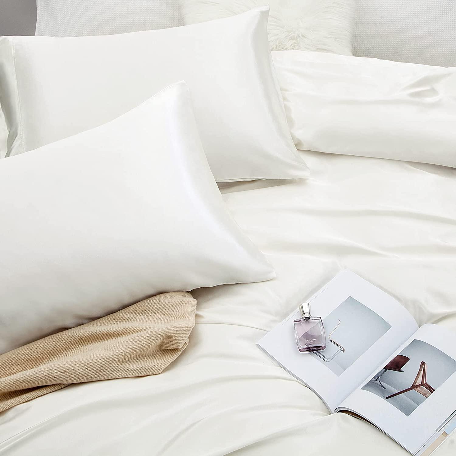 Silky Elastic Fitted Sheets with 2 Pillow Covers - Image 79