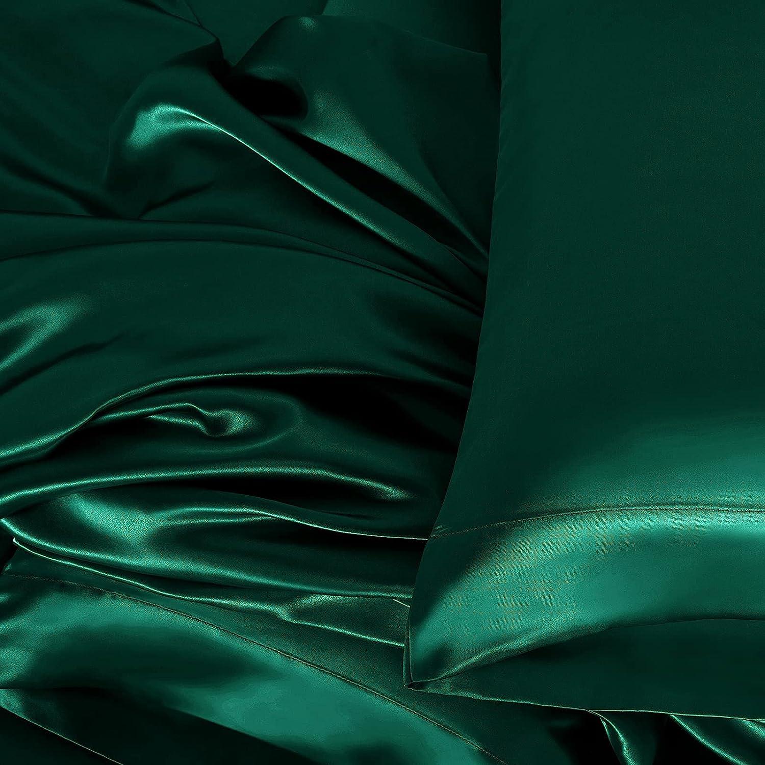 Silky Elastic Fitted Sheets with 2 Pillow Covers - Image 50